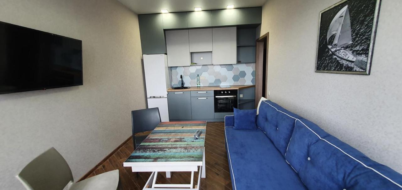 Apartments with the sea view 오데사 외부 사진
