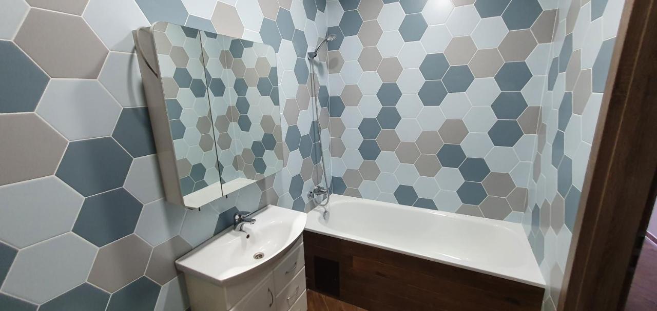 Apartments with the sea view 오데사 외부 사진